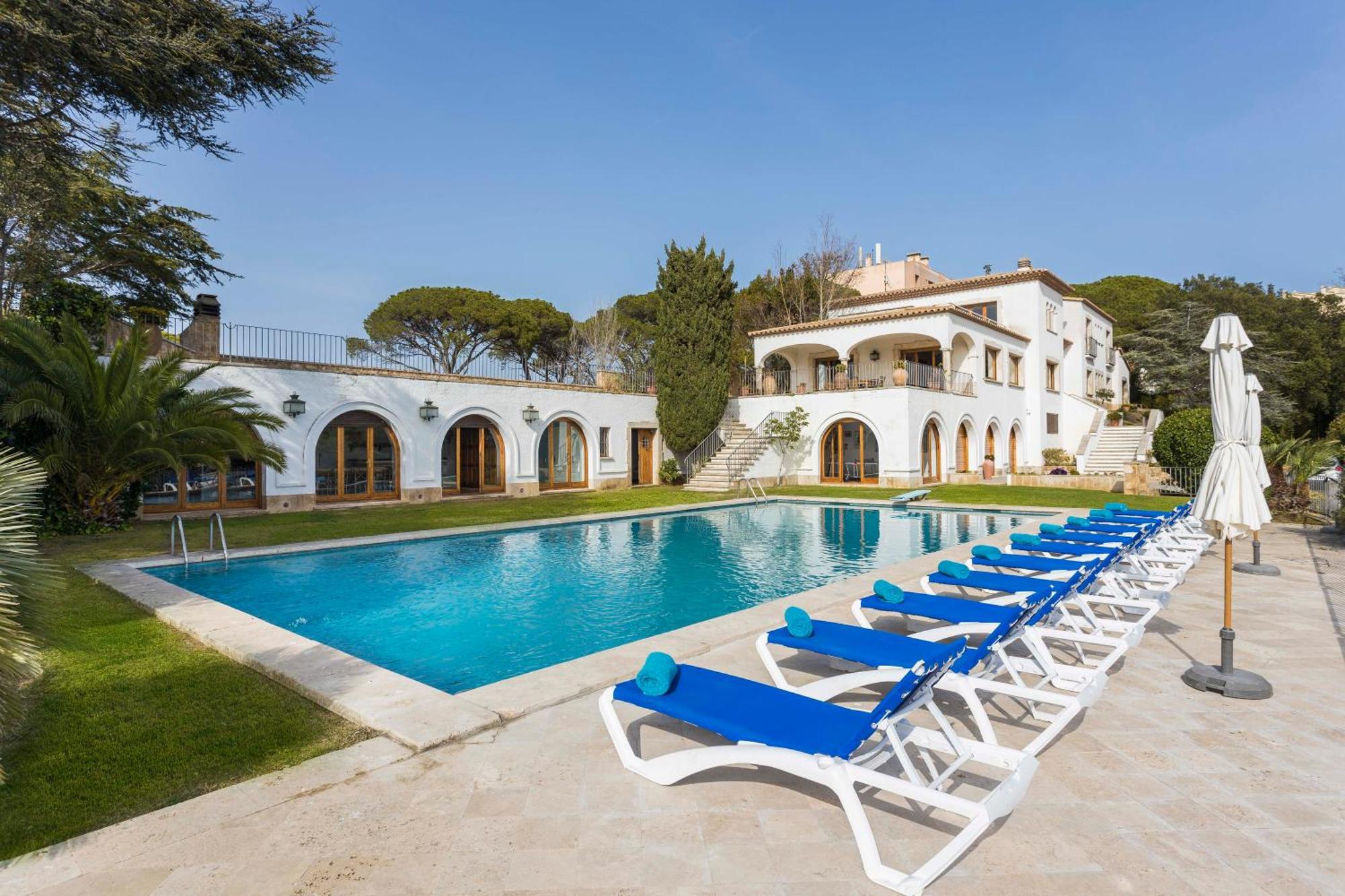 Villa Maricel Sant Feliu de Guíxols Eksteriør billede